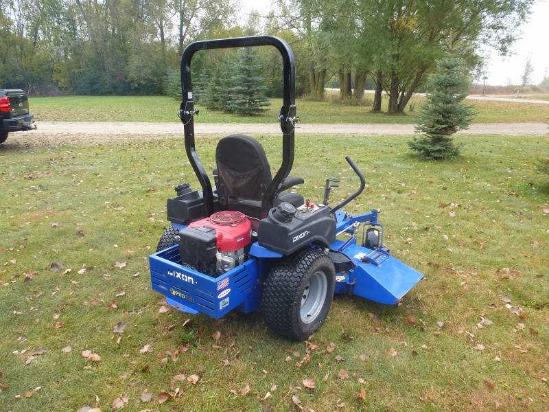 Dixon ZTR Kodiak Mower NCS Dixon ZTR & Ammo 2015