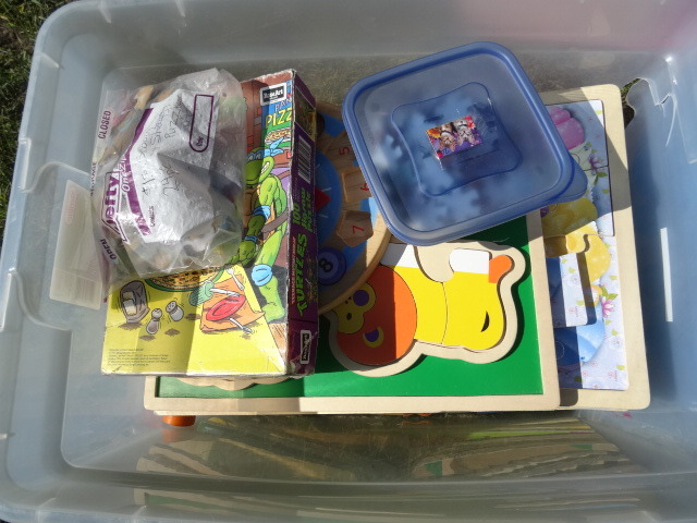 Large Amount of Kids Puzzles