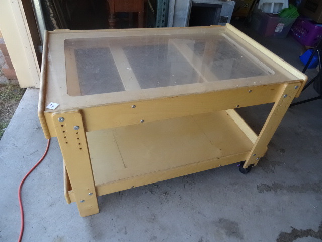 Kids Play Table.
