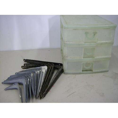 Organizer, brackets