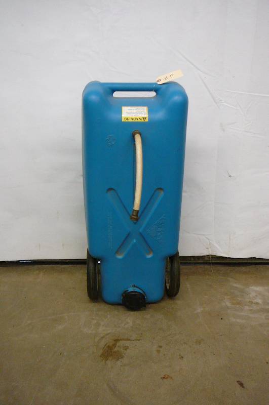 RV Septic Tank For Camper on wheels