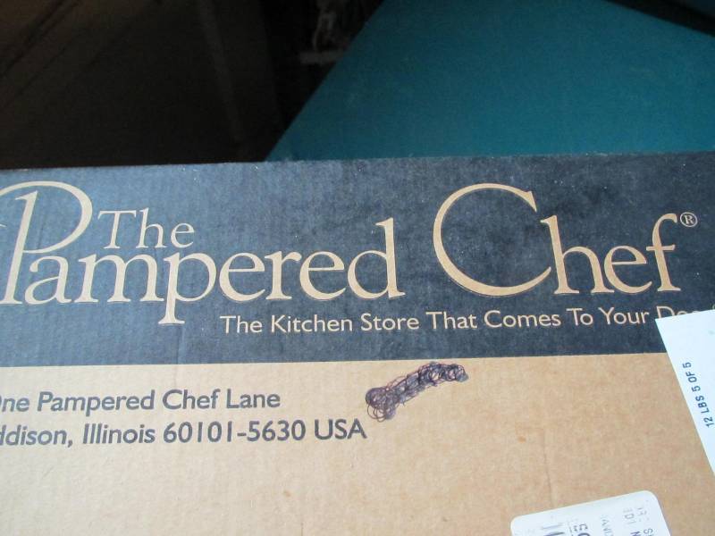 Pampered Chef roasting pan with rack