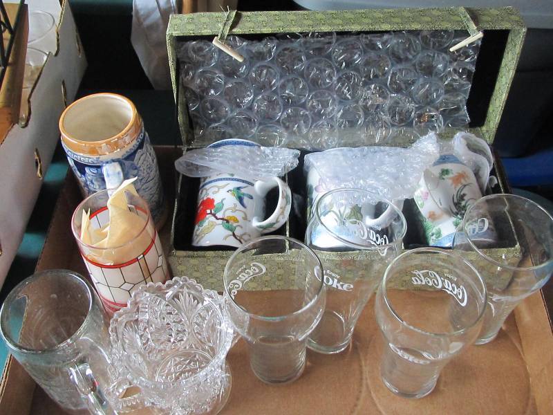 coke glasses, beer stein, crystal vase, crystal beer mug, decorative tea cups