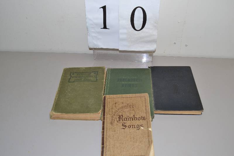 lot 10 image: Antique- Vintage Hymn Books