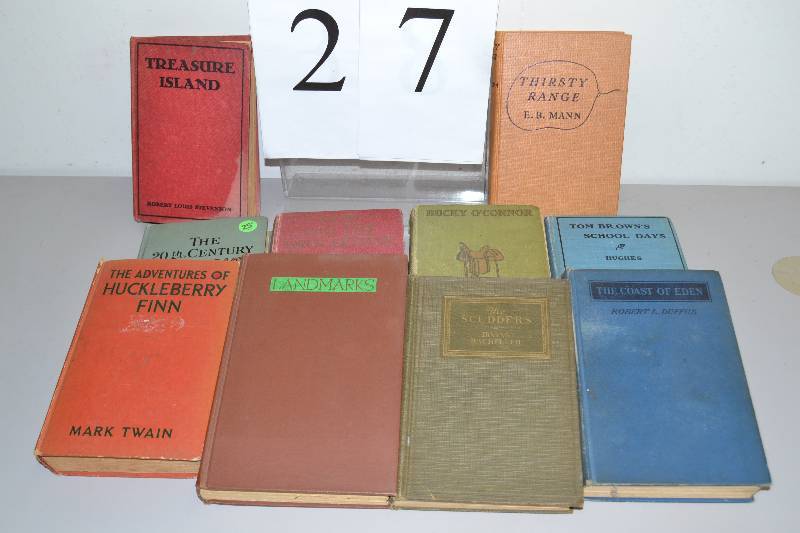 lot 27 image: Antique, Vintage Books