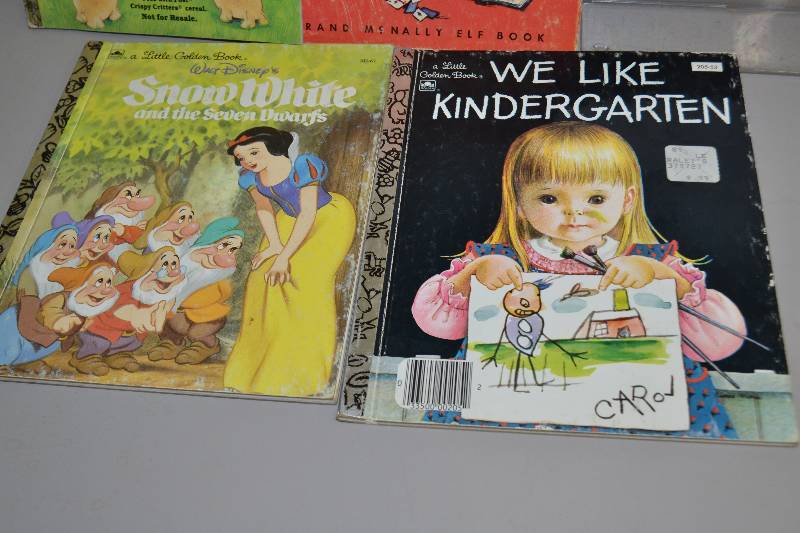 lot 29 image: Childrens Vintage Books