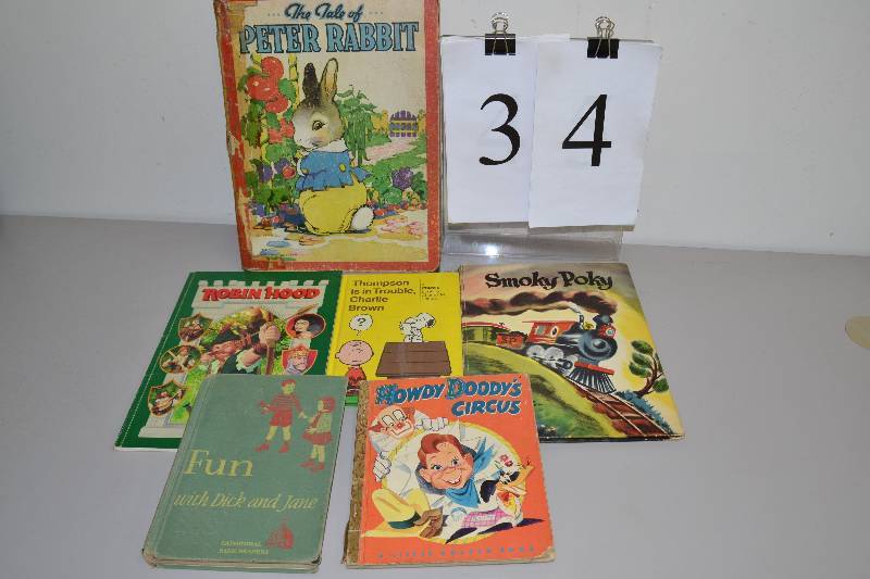 lot 34 image: Collectable Books