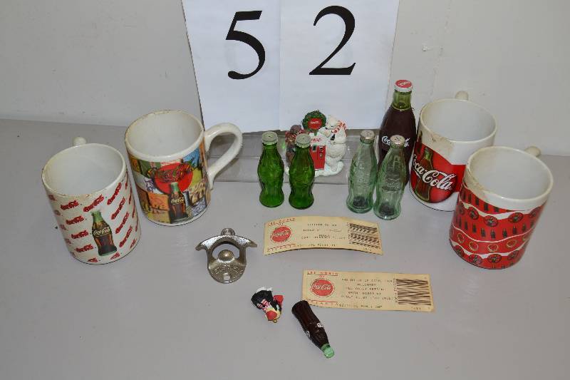 lot 52 image: Coke items