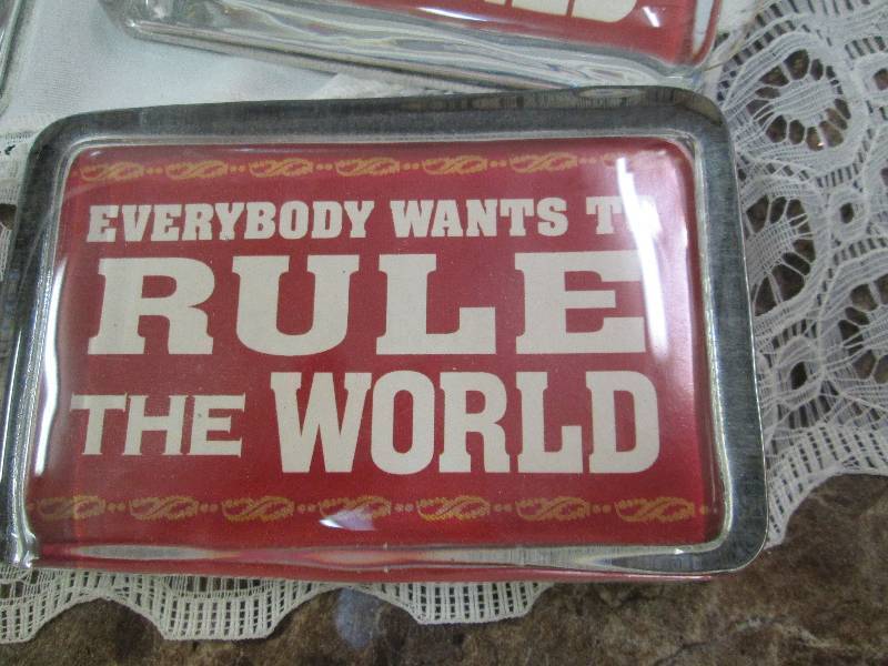 Qty 7 paper weight thats sayings C...