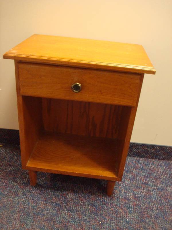 lot 5 image: Wood Night Stand
