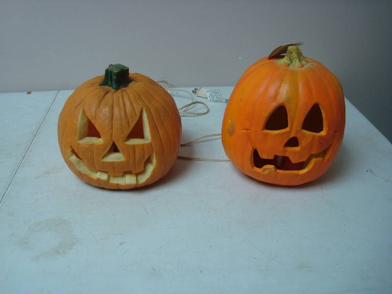 lot 16 image: Pair Of Foam Pumkins, Untested