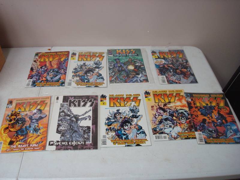 lot 31 image: Lot Of 9 KISS Comics