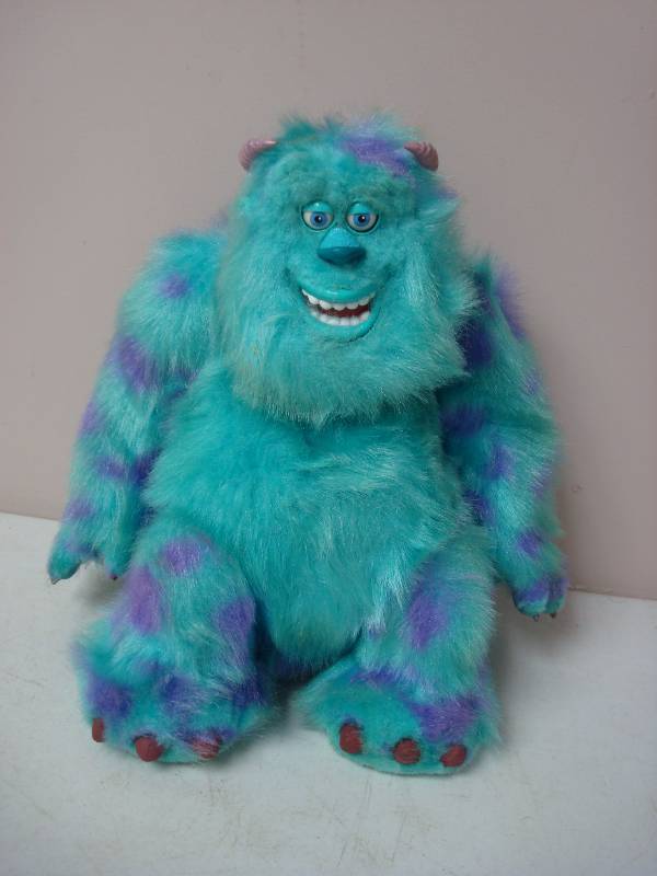 lot 70 image: Monsters Inc Animated Toy Sully, Works, Some Wear