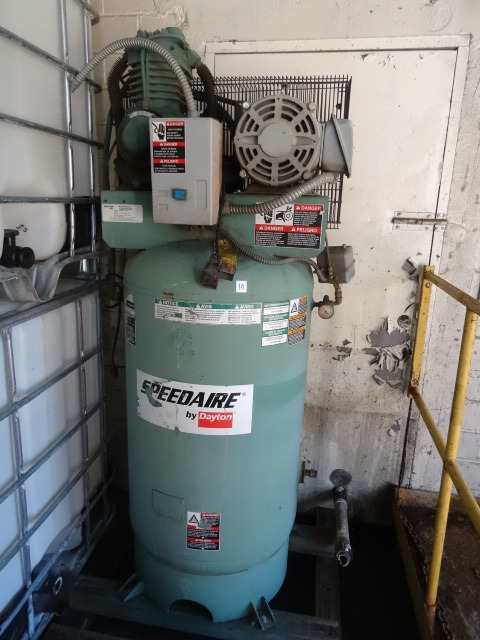 Speedaire by Dayton Air Compressor