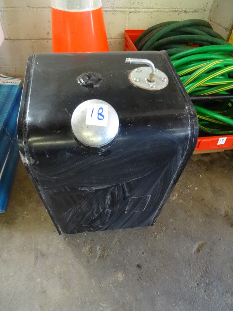 Metal Gas Tank 11 X 111 X 19