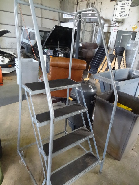Cotterman 300 Lb. Portable Stairs