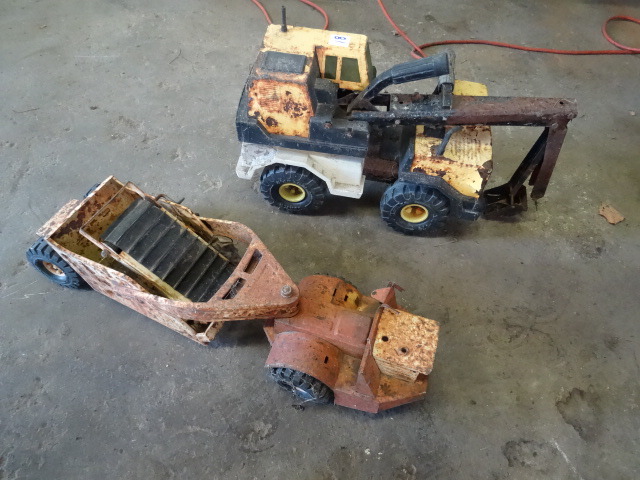 Tonka Scraper and Wheeled Back Hoe