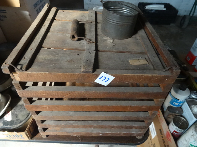 Vintage egg crate