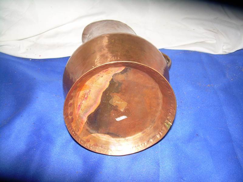 lot 1 image: VINTAGE BRASS PITCHER