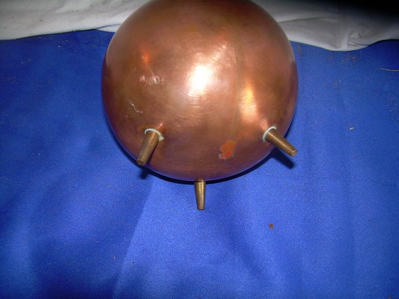 lot 11 image: vintage copper three legged pot