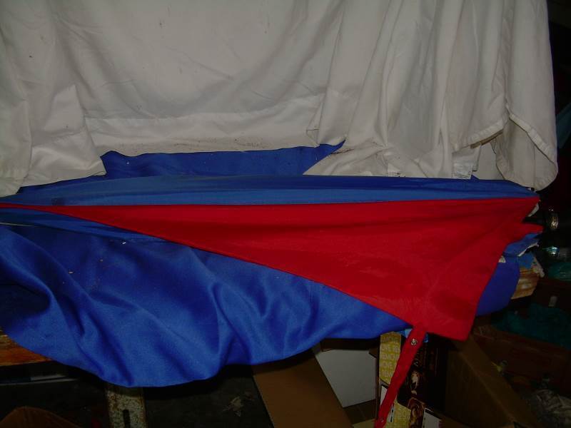 lot 229 image: large umbrella