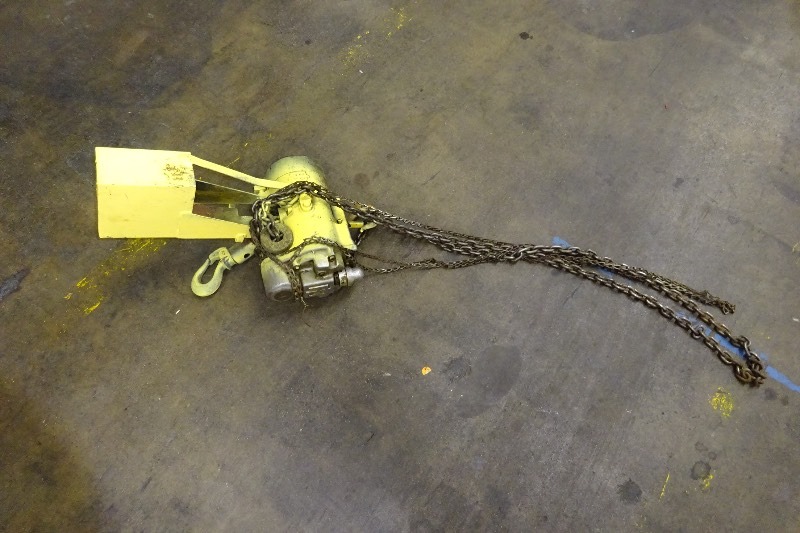 12 Ton Crane Lift