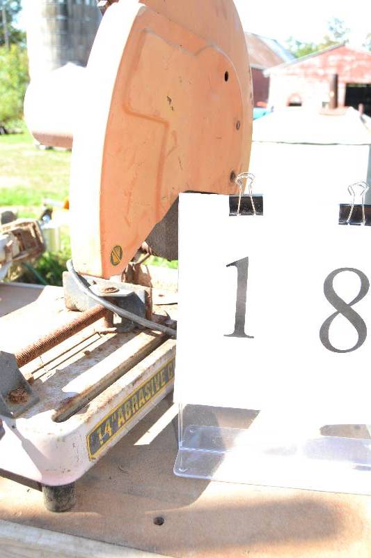 lot 18 image: Chopsaw