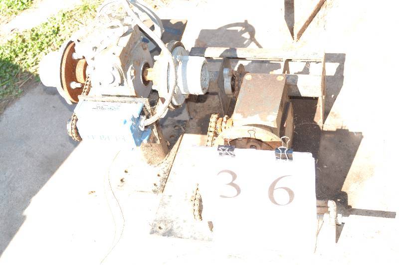 lot 36 image: Gear boxes