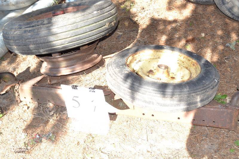 lot 56 image: Running gear parts