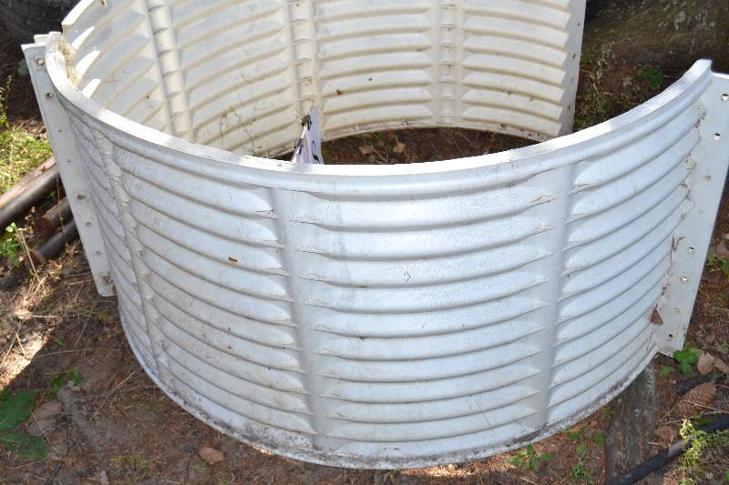 lot 58 image: Curved panes