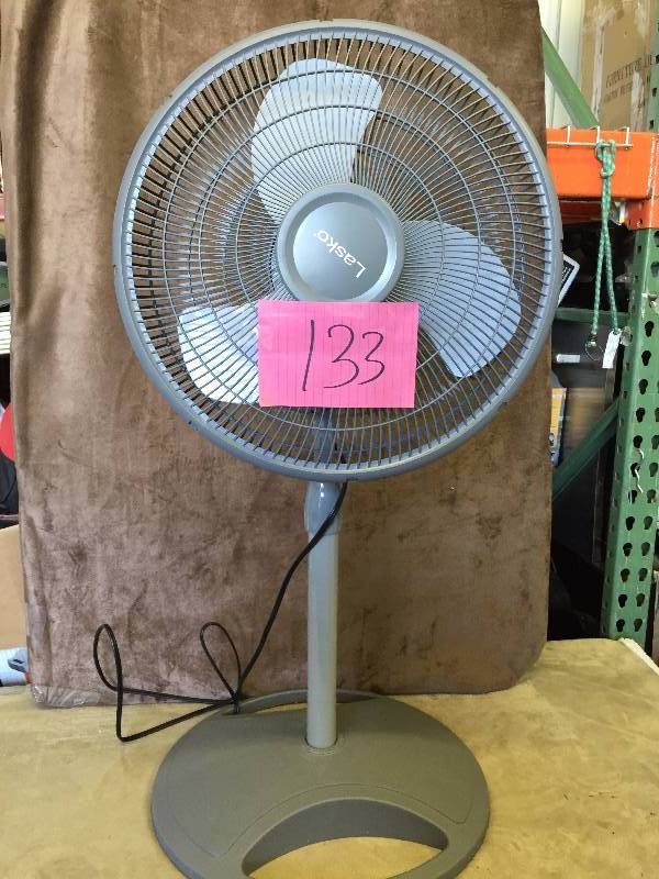 Lasko stand up fan