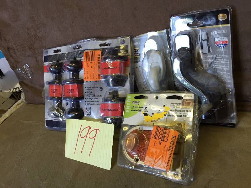 Lot of door knobs and hardware
