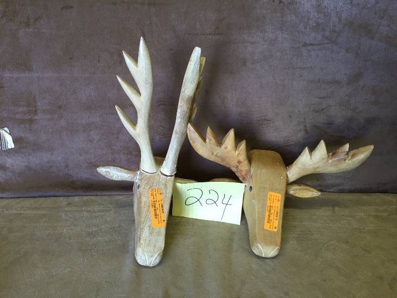 Wood Deer heads- slight damaged