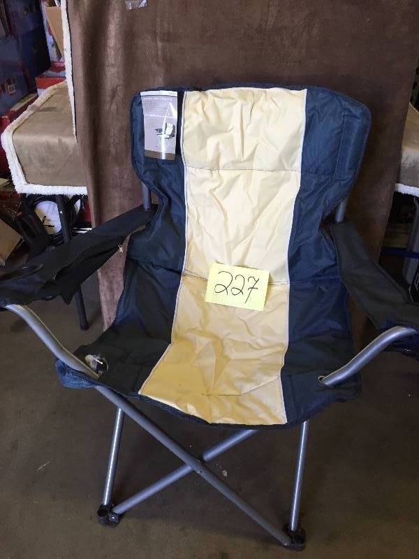 Foldable Chair small damage on corner