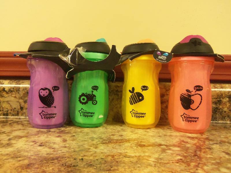 lot 3 image: Tommee Tippy- Set of 4
