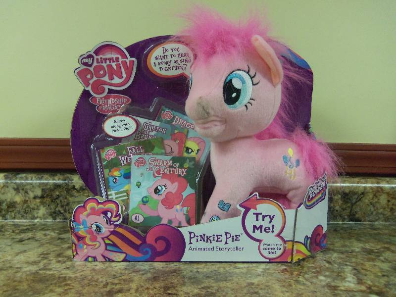 lot 7 image: My Little Pony- Pinkie Pie Animated Storyteller