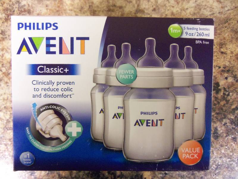 lot 22 image: Avent Classic Bottles