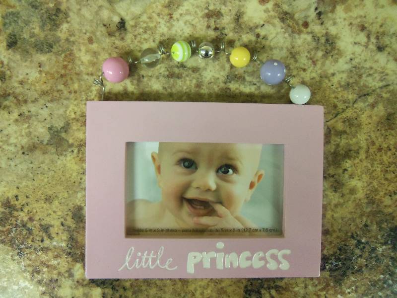 lot 27 image: Little Princess Picture Frame