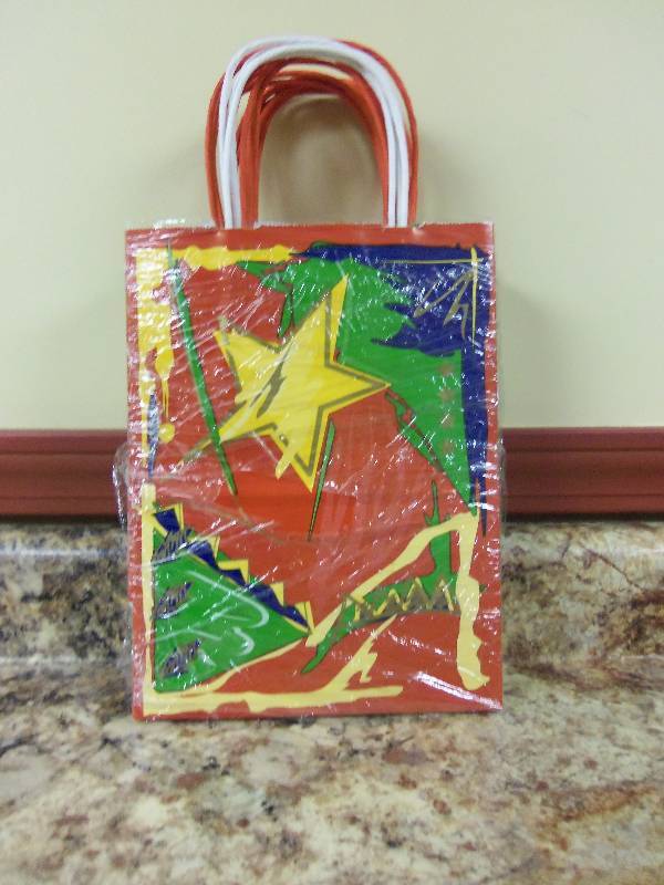 lot 69 image: Christmas Gift Bags