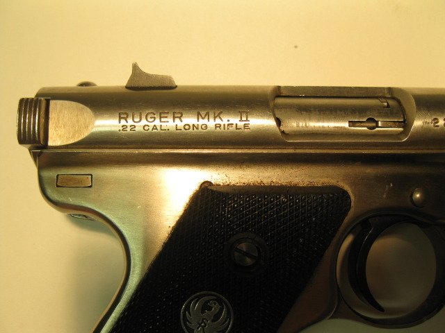 lot 8 image: Ruger Mark II semi-auto .22 pistol