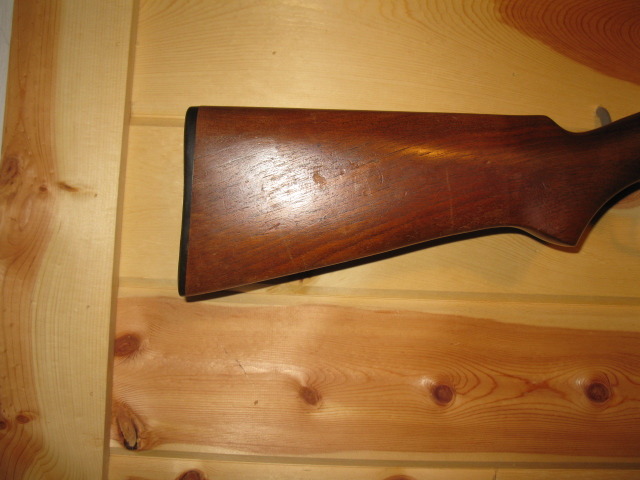 lot 22 image: Winchester Model 67 Bolt Action .22 Rifle