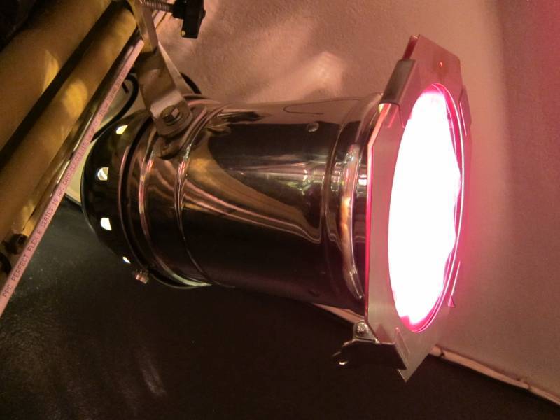 lot 24 image: Stage Light