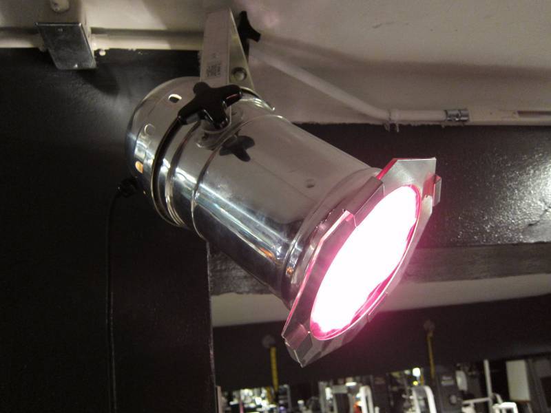 lot 27 image: Stage Light