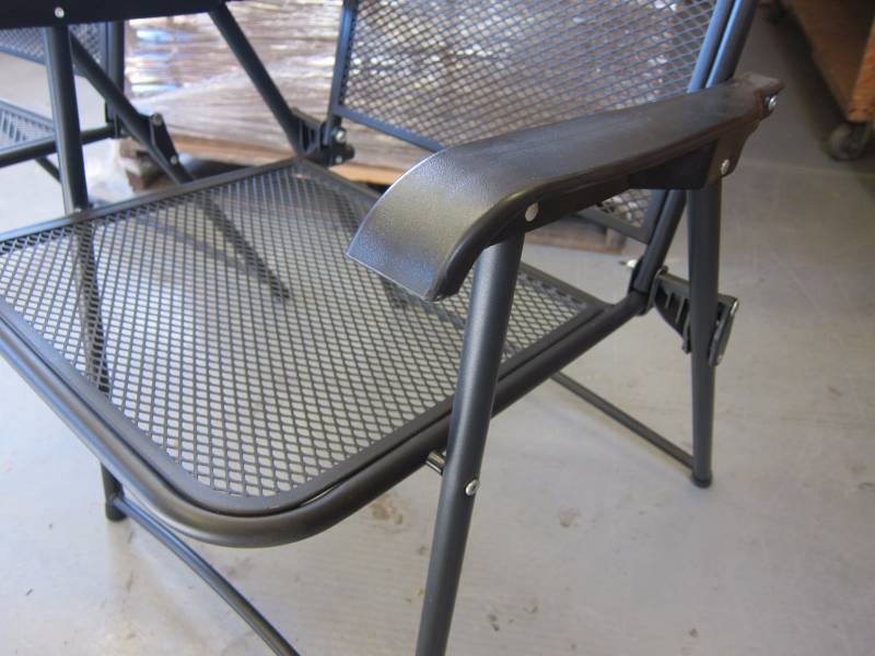 lot 78 image: Outdoor Chairs