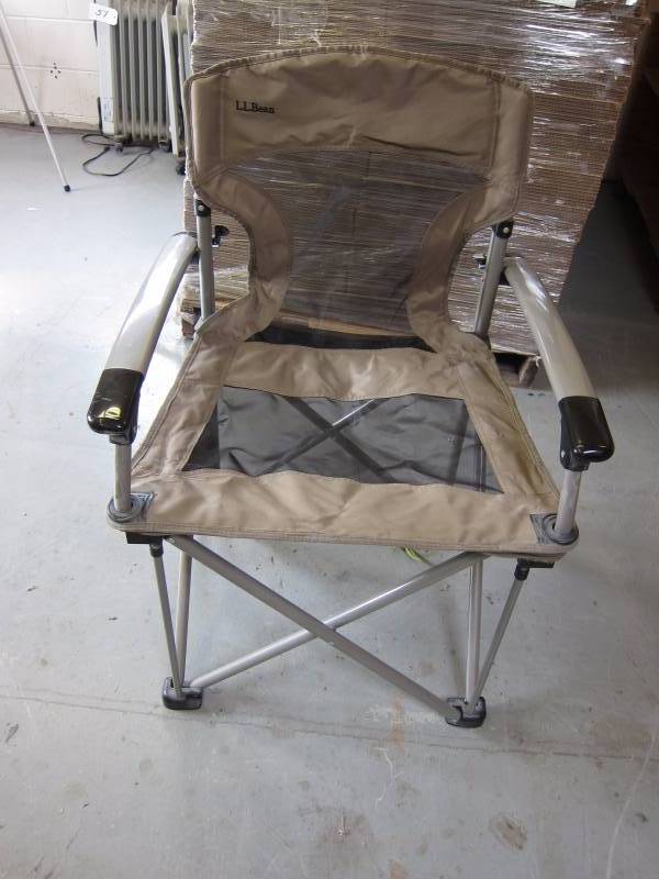 lot 99 image: Camp Chair