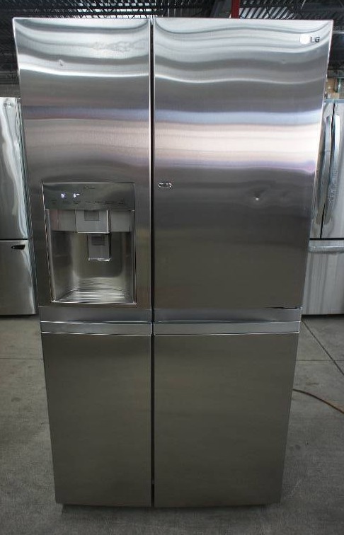 LG Refrigerator - Model # (LSC22991ST)