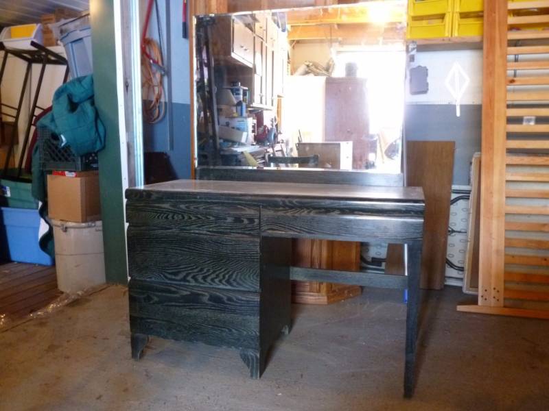 Vintage Vanity Dresser