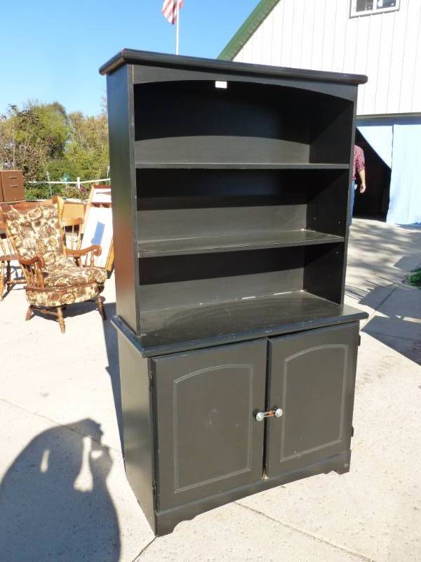 Sideboard Hutch