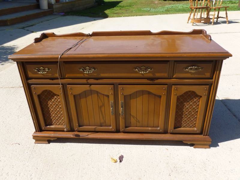 Vintage Console Stereo