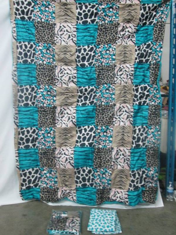 Alcove Animal Patch Bed Set - Twin